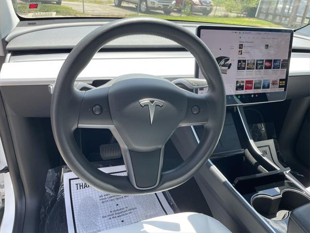 Photo of 2021 Pearl White Multi-Coat Tesla Model Y