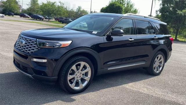 Photo of 2020 Agate Black Metallic Ford Explorer