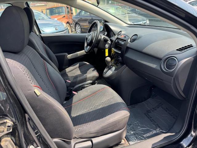 Photo of 2012 Brilliant Black Clearcoat Mazda Mazda2