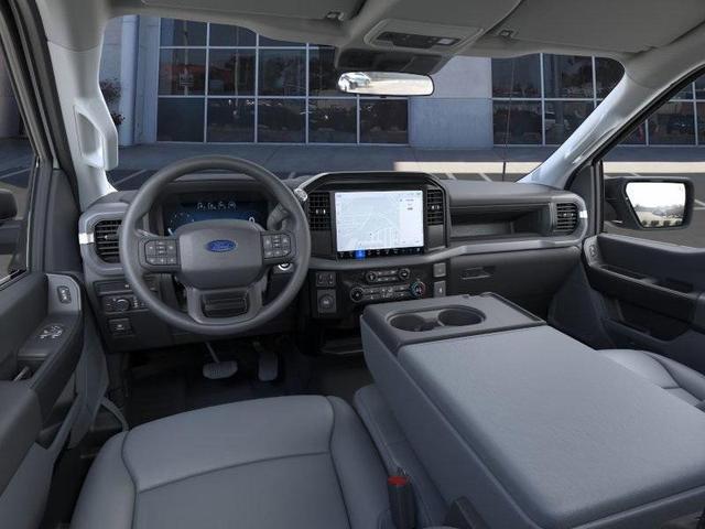 Photo of 2025 Oxford White Ford F-150