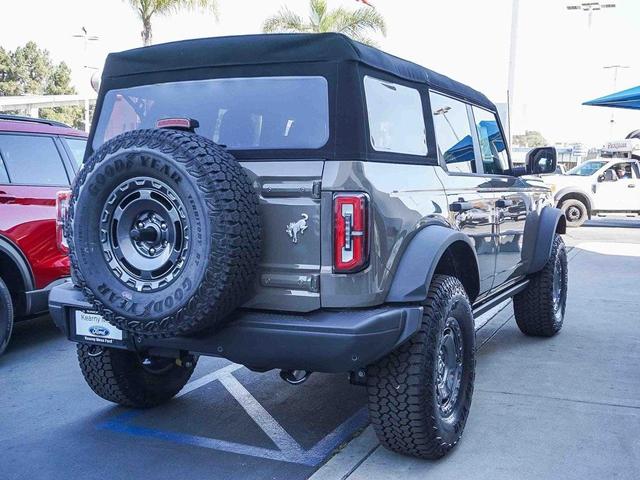 Photo of 2025 Gray Ford Bronco