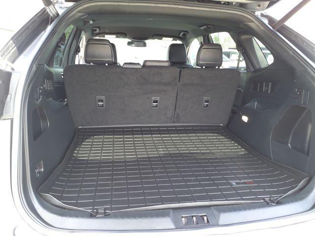 Photo of 2022 Carbonized Gray Metallic Ford Edge