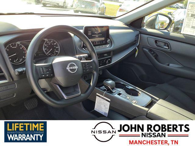 Photo of 2025 Gun Metallic Nissan Rogue