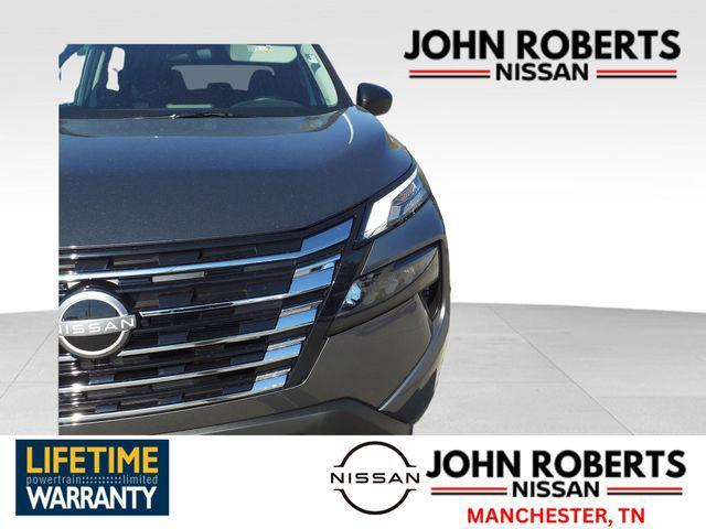Photo of 2025 Gun Metallic Nissan Rogue
