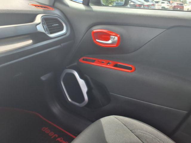 Photo of 2018 Black Jeep Renegade