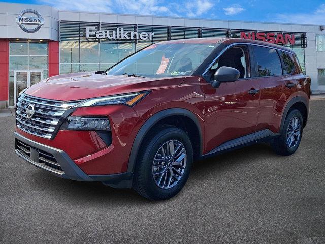 Photo of 2025 Scarlet Ember Nissan Rogue