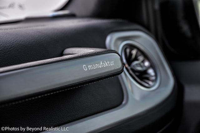 Photo of 2021 Polar White Mercedes-Benz G-Class