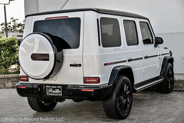 Photo of 2021 Polar White Mercedes-Benz G-Class