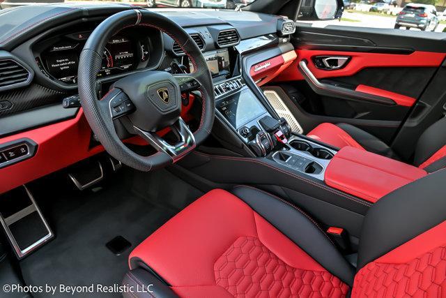 Photo of 2022 Nero Noctis Matt Lamborghini Urus