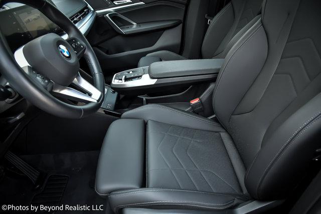 Photo of 2023 San Remo Green Metallic BMW X1