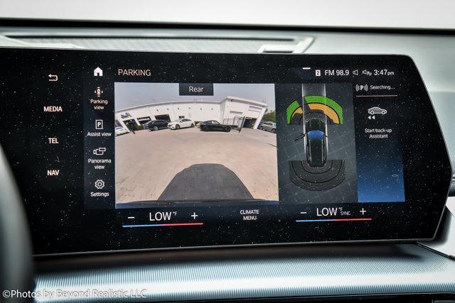 Photo of 2023 San Remo Green Metallic BMW X1