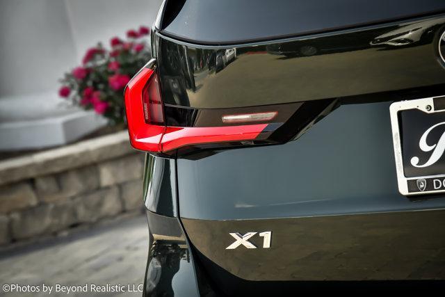 Photo of 2023 San Remo Green Metallic BMW X1