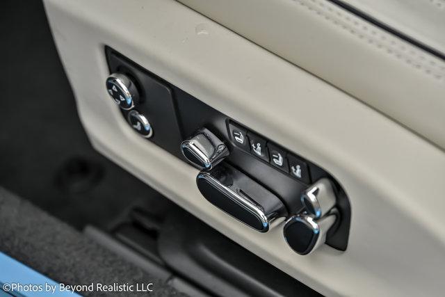Photo of 2024 Glacier White Bentley Continental GT