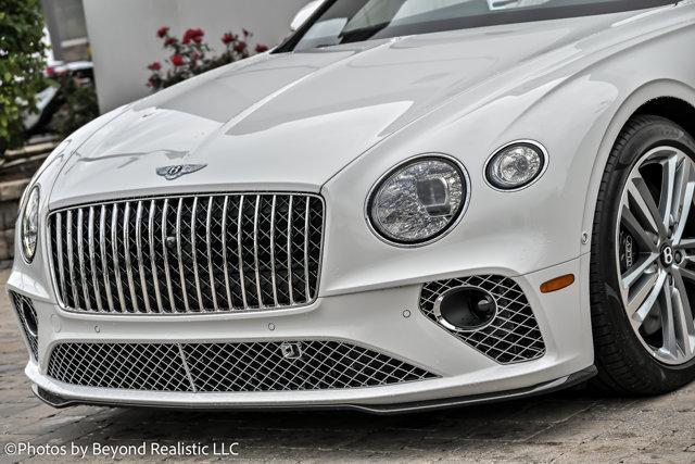 Photo of 2024 Glacier White Bentley Continental GT