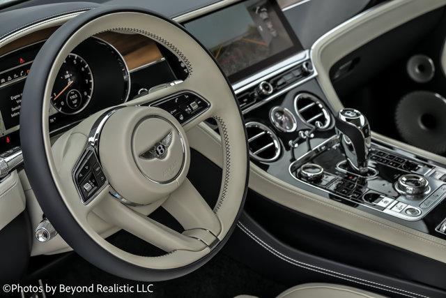 Photo of 2024 Glacier White Bentley Continental GT