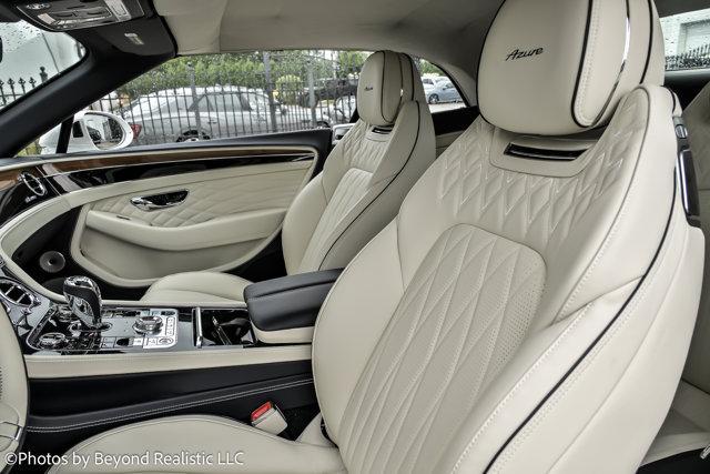 Photo of 2024 Glacier White Bentley Continental GT