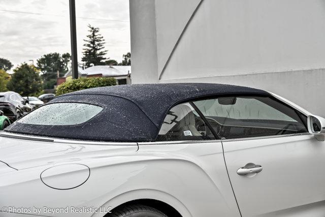 Photo of 2024 Glacier White Bentley Continental GT