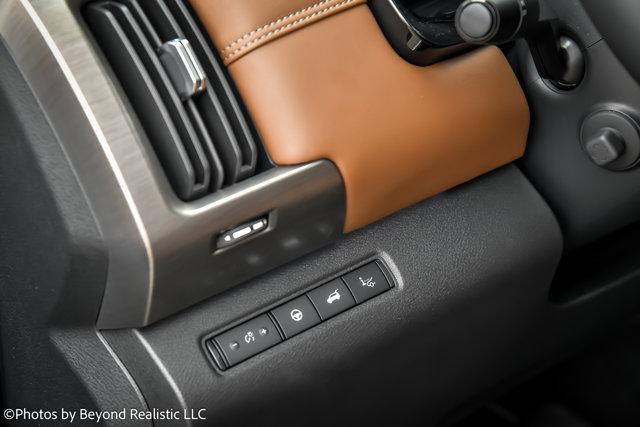 Photo of 2024 Obsidian Green Pearl Nissan Pathfinder