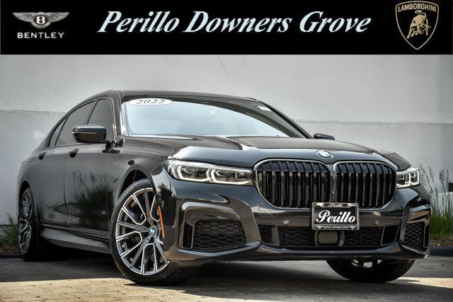 2022 BMW 750
