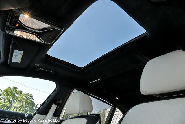 Photo of 2022 Tanzanite Blue II Metallic BMW ALPINA B7