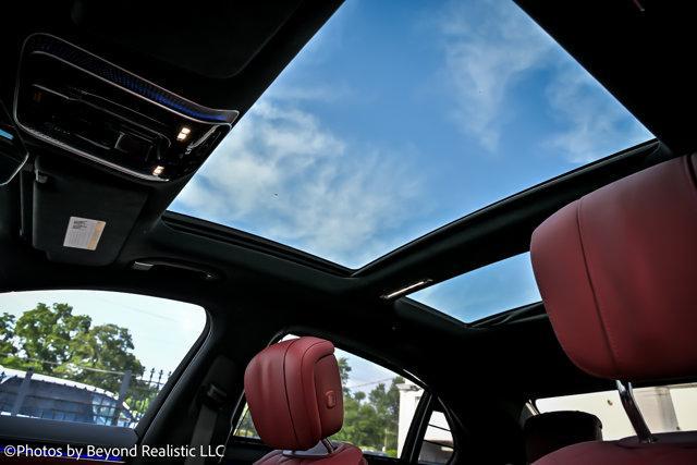 Photo of 2023 Manufaktur White Magno Mercedes-Benz S-Class