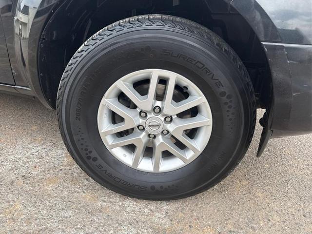 Photo of 2016 Magnetic Black Nissan Frontier