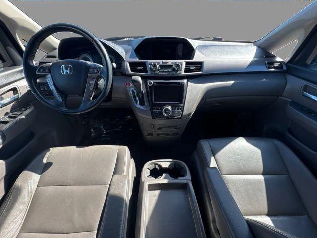 Photo of 2016 Gray Honda Odyssey