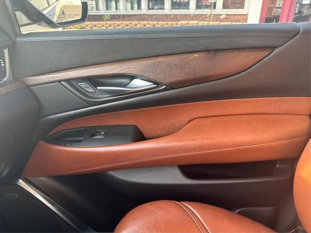 Photo of 2016 Black Cadillac Escalade