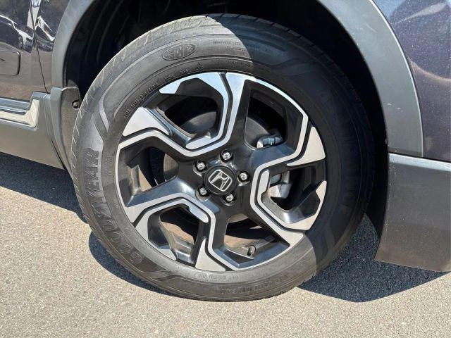 Photo of 2017 Gray Honda CR-V