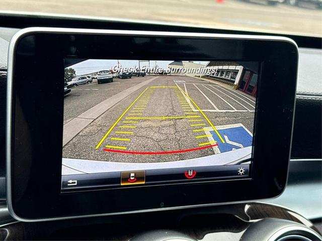 Photo of 2015 Silver Mercedes-Benz C-Class