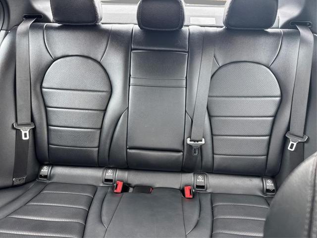 Photo of 2015 Silver Mercedes-Benz C-Class
