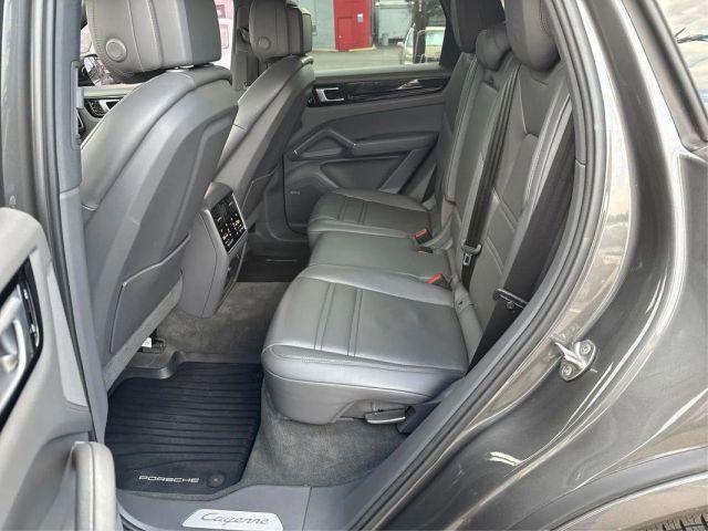 Photo of 2020 Gray Porsche Cayenne