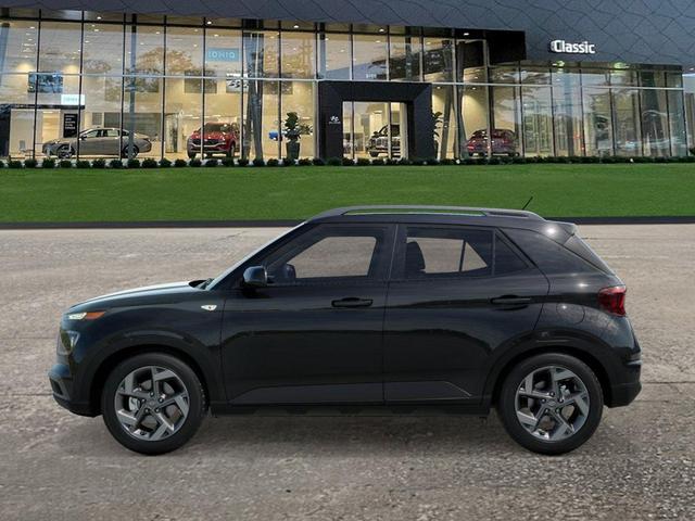 Photo of 2025 Onyx Black Hyundai VENUE