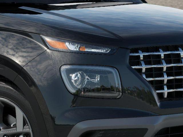 Photo of 2025 Onyx Black Hyundai VENUE