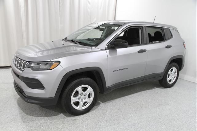 Photo of 2022 Billet Silver Metallic Clearcoat Jeep Compass