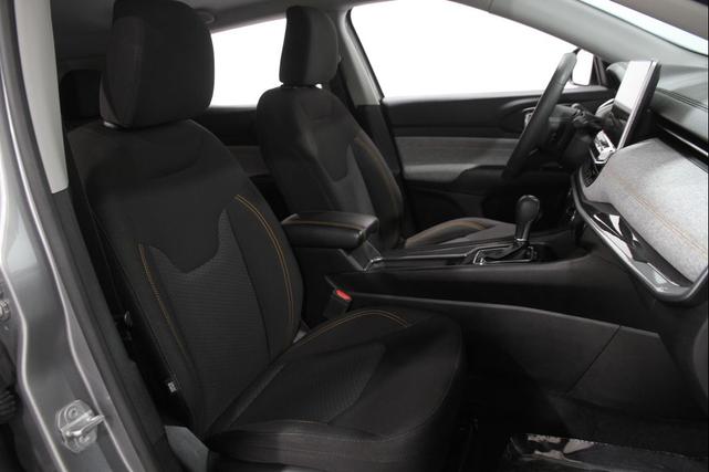 Photo of 2022 Billet Silver Metallic Clearcoat Jeep Compass