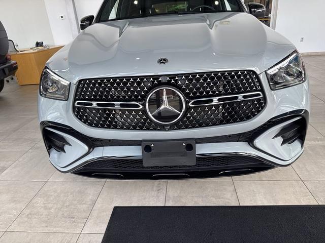 Photo of 2025 MANUFAKTUR Alpine Grey Mercedes-Benz GLE 450