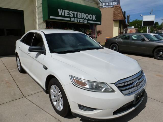 2010 Ford Taurus