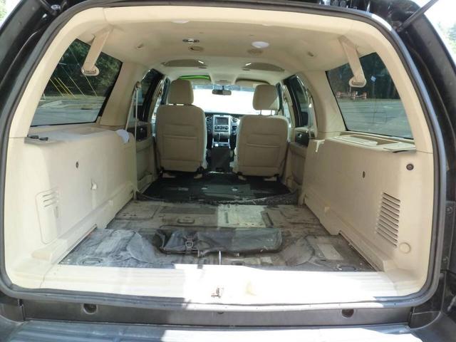 Photo of 2016 Black Ford Expedition EL