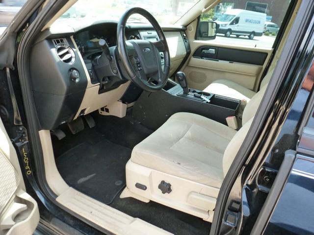 Photo of 2016 Black Ford Expedition EL
