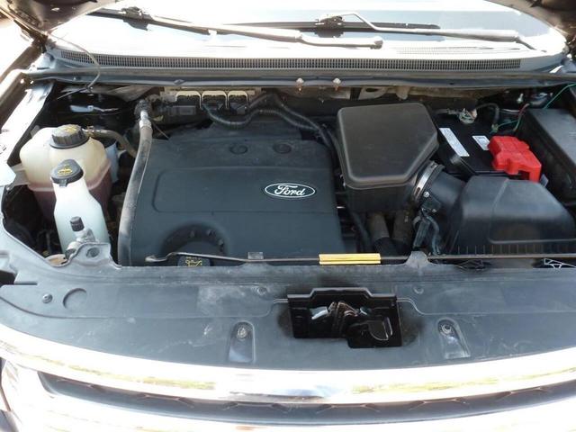 Photo of 2013 Black Ford Edge