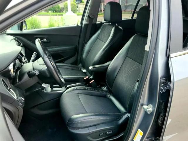 Photo of 2020 GRAY Chevrolet Trax
