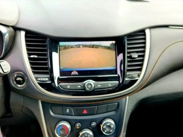 Photo of 2020 GRAY Chevrolet Trax
