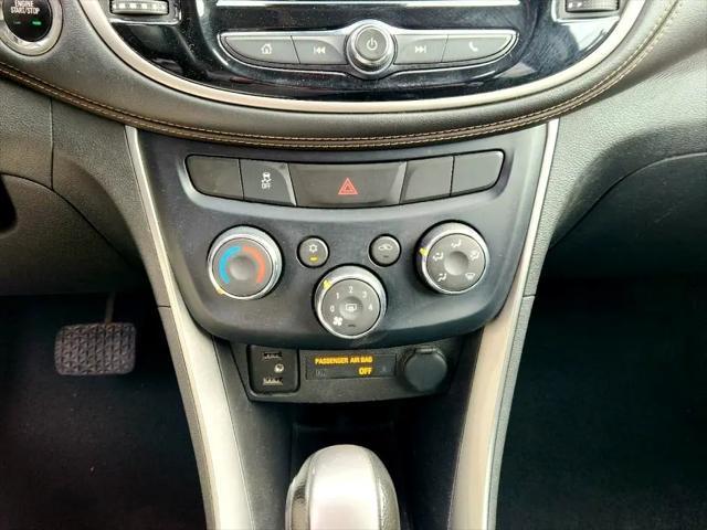 Photo of 2020 GRAY Chevrolet Trax