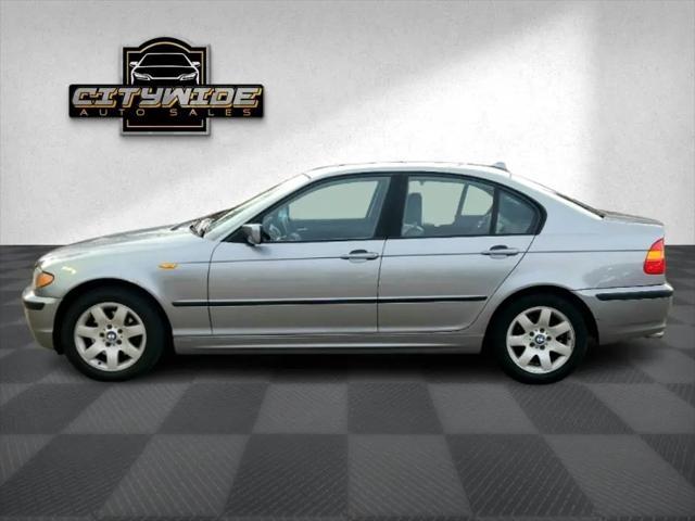 2004 BMW 325
