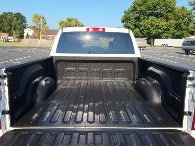 Photo of 2018 Bright White Clearcoat RAM 1500