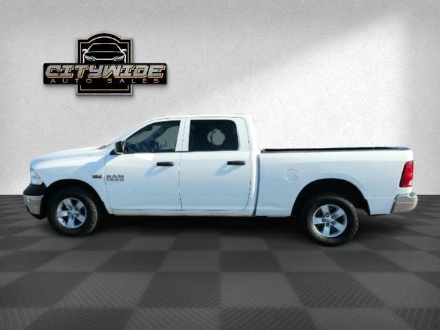 Photo of 2018 Bright White Clearcoat RAM 1500