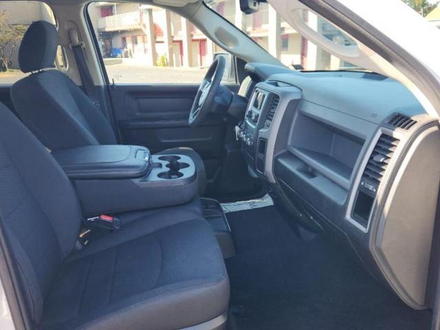 Photo of 2018 Bright White Clearcoat RAM 1500