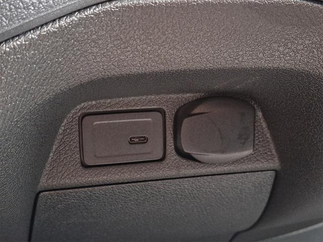 Photo of 2025 Black Mercedes-Benz Sprinter 2500