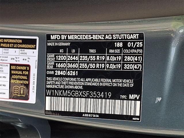 Photo of 2025 Silver Mercedes-Benz GLC 350e